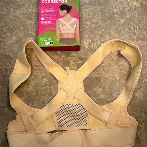 Posture Corrector for Women & Men, Breathable Back Brace, Adjustable Posture S/M - Picture 8 of 8